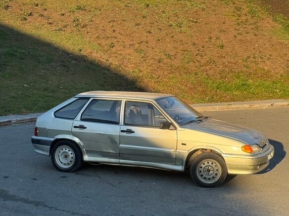2005 Lada (ВАЗ) 2114, золотистый, 59999 рублей - вид 2