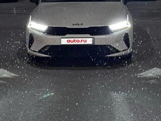 2022 Kia K5 III, белый, 2800000 рублей, вид 2