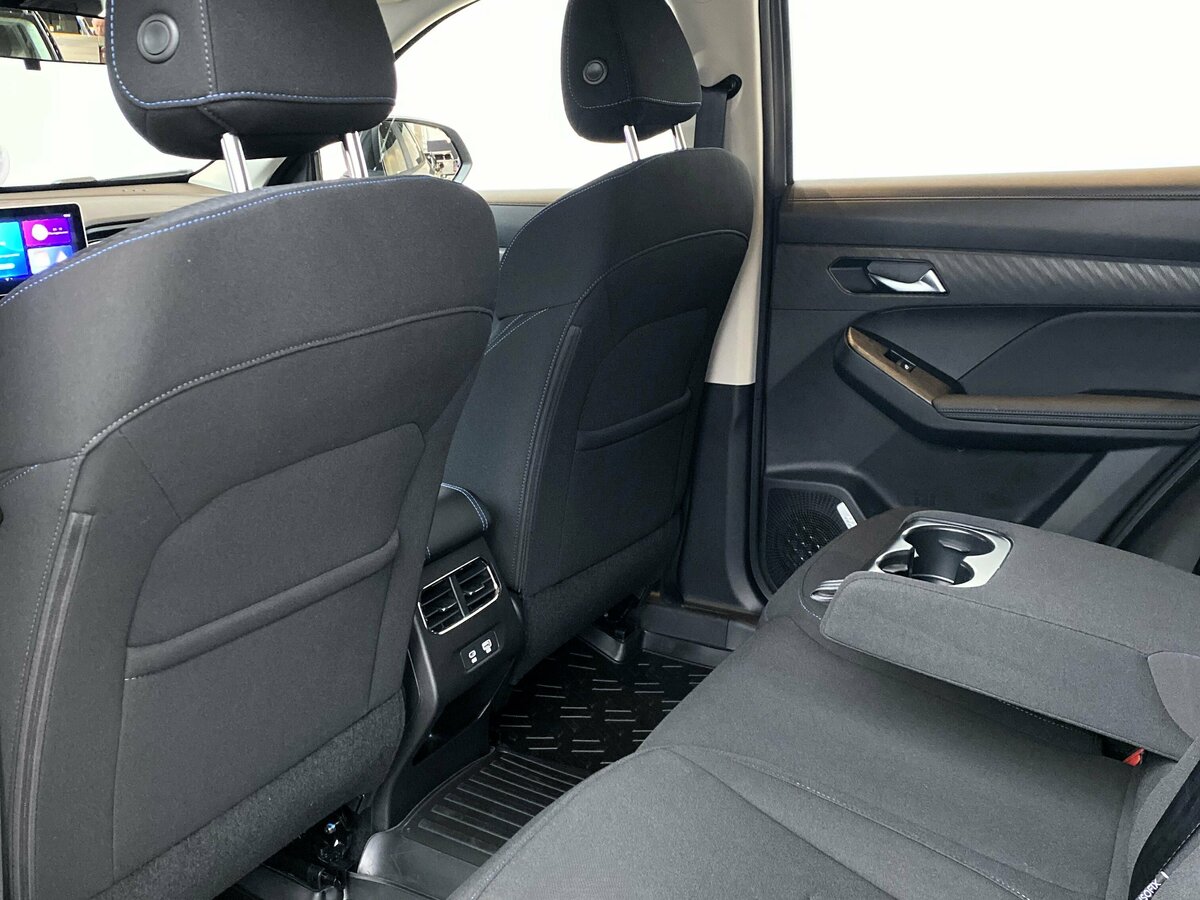 Открыть фотографии: Haval Jolion I Рестайлинг