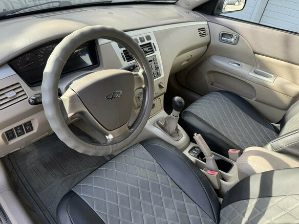 2010 Vortex Estina I, чёрный, 299000 рублей - вид 9