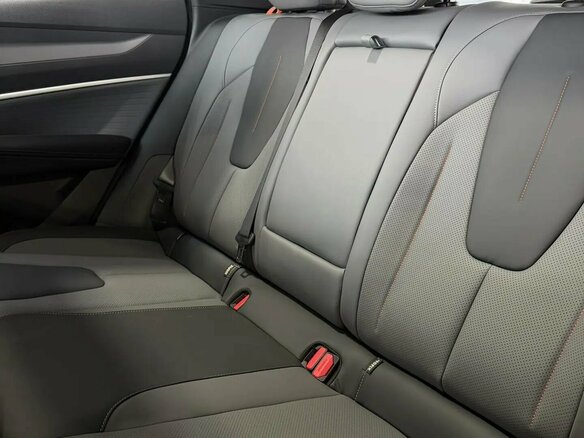 2026 Geely Cityray, серебристый, 2954990 рублей - вид 14