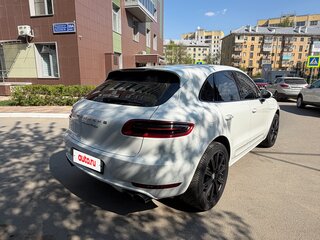 2015 Porsche Macan Turbo I, белый, 2500000 рублей, вид 3