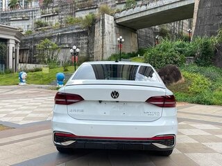 2023 Volkswagen Lavida III Рестайлинг, белый, 1150999 рублей, вид 5