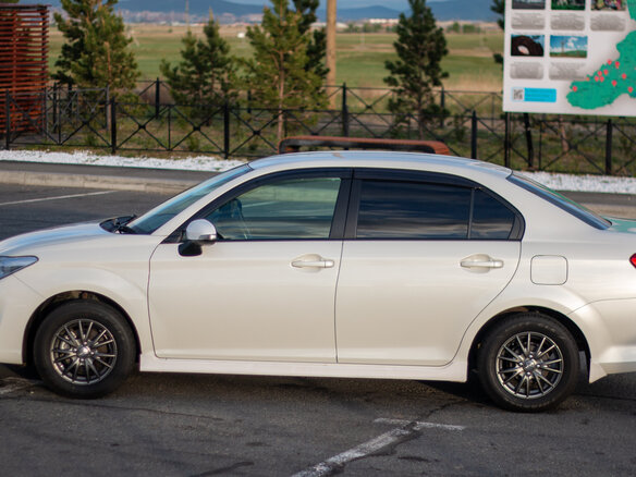 2016 Toyota Corolla Axio XI (E160, E170, E180) Рестайлинг 1, белый, 925000 рублей - вид 5