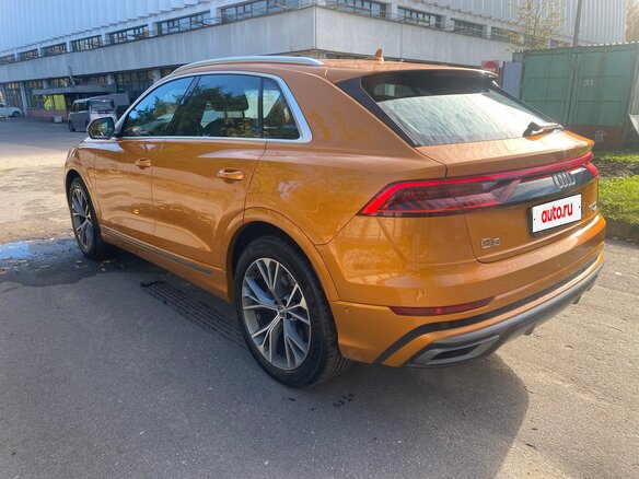 2018 Audi Q8 55 TFSI I (4M), оранжевый, 4900000 рублей - вид 5