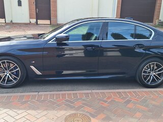 2023 BMW 5 серии 520i VII (G30/G31/G38) Рестайлинг, синий, 5450000 рублей, вид 4