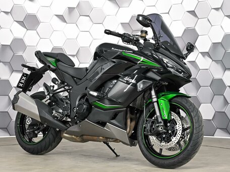 2023 Kawasaki Ninja 1000 SX, чёрный, 1179000 рублей, вид 1