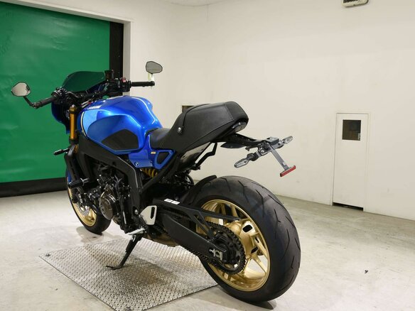 2023 Yamaha XSR900, синий, 899000 рублей - вид 5