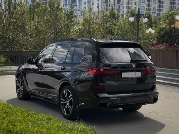 2019 BMW X7 30d I (G07), чёрный, 6800000 рублей - вид 11