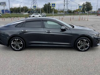 2020 Kia K5 III, серый, 2600000 рублей, вид 4