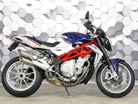 2013 MV Agusta Brutale 1090, белый, 719000 рублей, вид 3