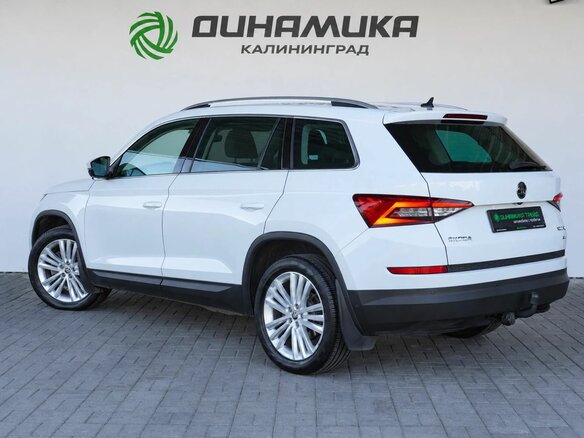 2017 Skoda Kodiaq I, белый - вид 2