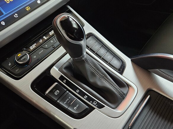 2018 Geely Atlas I, серебристый - вид 17