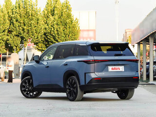 2026 Toyota bZ3X 58.3 kWh, синий, 2700000 рублей, вид 5