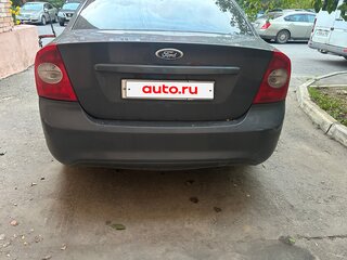 2010 Ford Focus II Рестайлинг, серый, 550000 рублей, вид 3