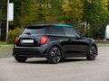 2021 Mini Hatch Cooper III (F55/F56) Рестайлинг 2, чёрный, 3790000 рублей - вид 5