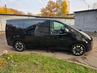 2022 Hyundai Staria I, чёрный, 4999000 рублей, вид 5