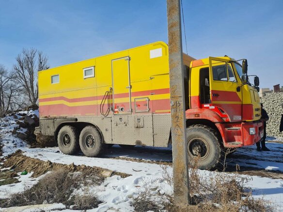 2017 КамАЗ 43118, красный, 4000000 рублей - вид 1