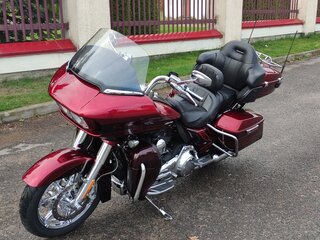 2015 Harley-Davidson CVO Road Glide, красный, 1690000 рублей, вид 4