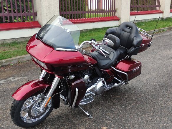 2015 Harley-Davidson CVO Road Glide, красный, 1690000 рублей - вид 3