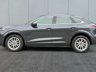 2026 Audi Q3 Sportback TDI III (FJ), серый, 6600000 рублей, вид 2