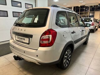 2025 Lada (ВАЗ) Granta Cross I Рестайлинг, серебристый, 1216000 рублей, вид 5