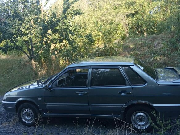 2005 Lada (ВАЗ) 2115, серый, 170000 рублей - вид 3