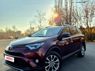 2017 Toyota RAV4 IV (XA40) Рестайлинг, красный, 2137000 рублей, вид 1
