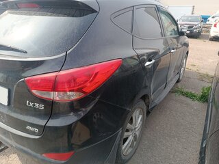 2013 Hyundai ix35 I, чёрный, 922000 рублей, вид 3
