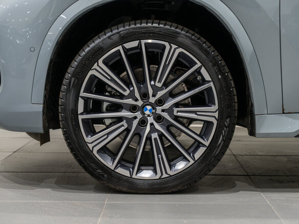 2026 BMW X1 Long 25Li xDrive III (U11/U12), серый, 6000000 рублей - вид 29