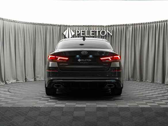 2019 Kia Optima IV Рестайлинг, серый, 2335000 рублей - вид 5