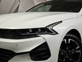 2021 Kia K5 III, белый, 2085000 рублей - вид 9