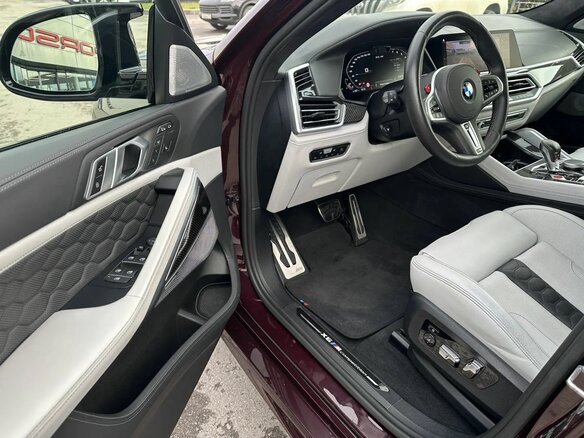 2020 BMW X6 M Competition III (F96), фиолетовый, 11550000 рублей - вид 13