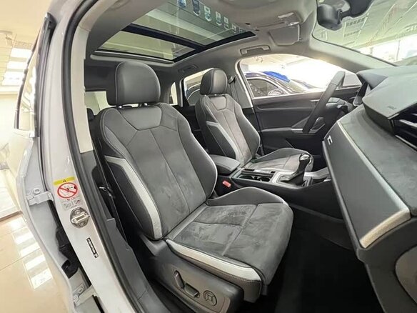 2023 Audi Q3 35 TFSI II (F3), белый, 2790000 рублей - вид 9