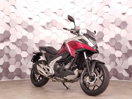 2024 Honda NC 750X, красный, 949000 рублей, вид 1