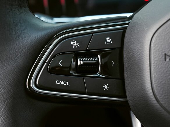 2024 Geely Atlas II, чёрный, 3089000 рублей - вид 12