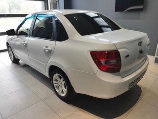 2016 Lada (ВАЗ) Granta I, белый, 320000 рублей, вид 2