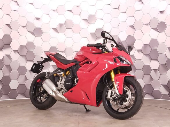 2021 Ducati Supersport, красный, 1199000 рублей
