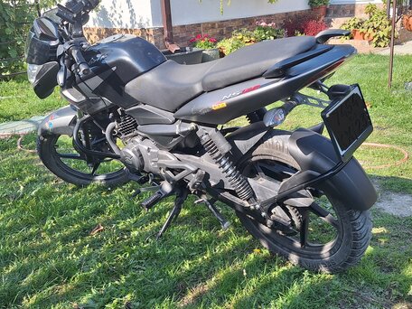 2021 Bajaj Pulsar NS 125, чёрный, 117000 рублей, вид 4