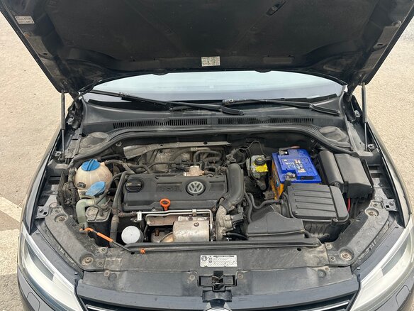 2012 Volkswagen Jetta VI, чёрный, 950000 рублей - вид 12