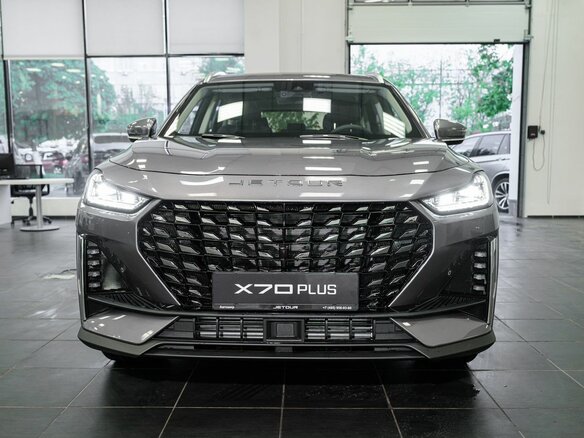2026 Jetour X70+ I Рестайлинг, серый, 3399000 рублей - вид 6