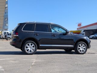 2008 Volkswagen Touareg I Рестайлинг, чёрный, 950000 рублей, вид 4