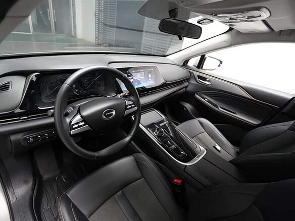 2023 Aion S 580, серый, 1480000 рублей - вид 4