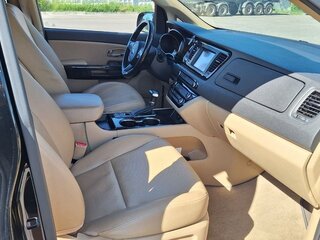 2018 Kia Carnival III, чёрный, 2700000 рублей, вид 5
