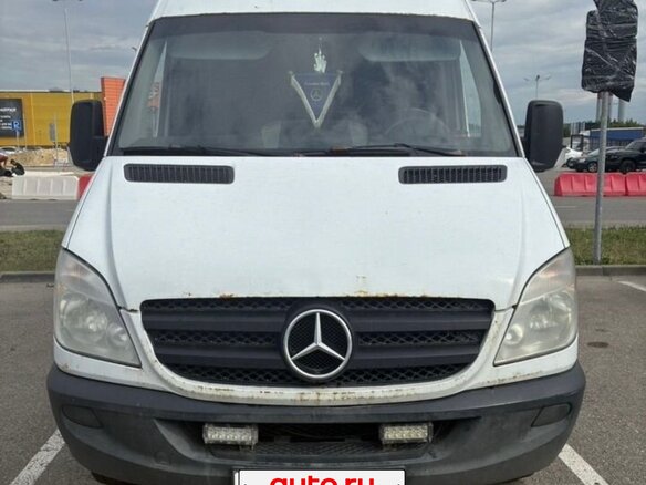 2012 Mercedes-Benz Sprinter, белый, 1649000 рублей - вид 2