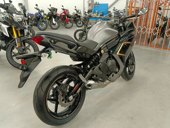 2016 Kawasaki Ninja 400, серый, 500000 рублей - вид 2
