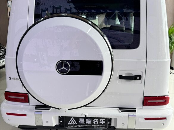 2026 Mercedes-Benz G-Класс 450 d III (W465) Рестайлинг, белый, 17500000 рублей - вид 4