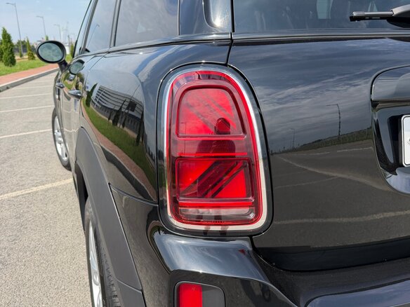 2021 Mini Countryman One D II Рестайлинг, чёрный, 2600000 рублей - вид 10