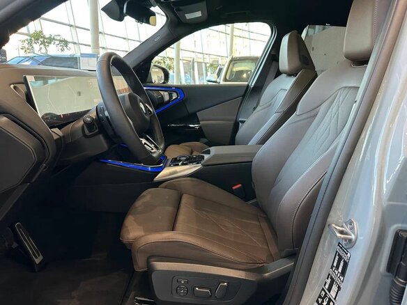 2026 BMW X3 20d xDrive IV (G45/G48), серый, 9900000 рублей - вид 13