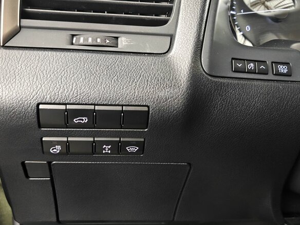 2020 Lexus RX 300 IV Рестайлинг, зелёный, 4820000 рублей - вид 18